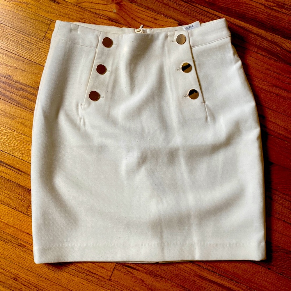 H&M White pencil skirt with gold buttons